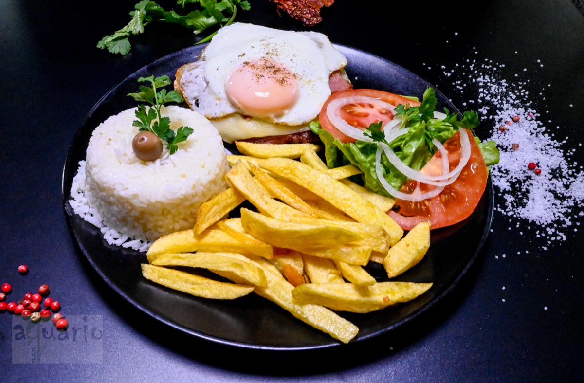 Hambúrguer Especial — 2